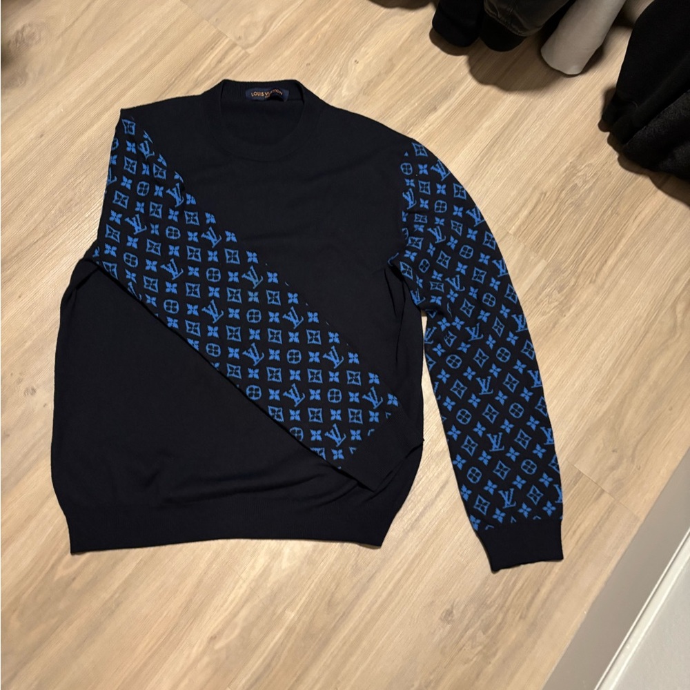 Louis Vuitton Men's Monogram Mix Cashmere Crewneck Navy Blue - Picture 3 of 11